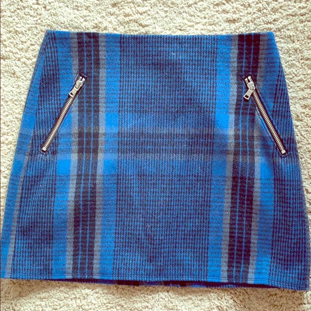 Gap Plaid Skirt with Zipper Pockets - Size 4